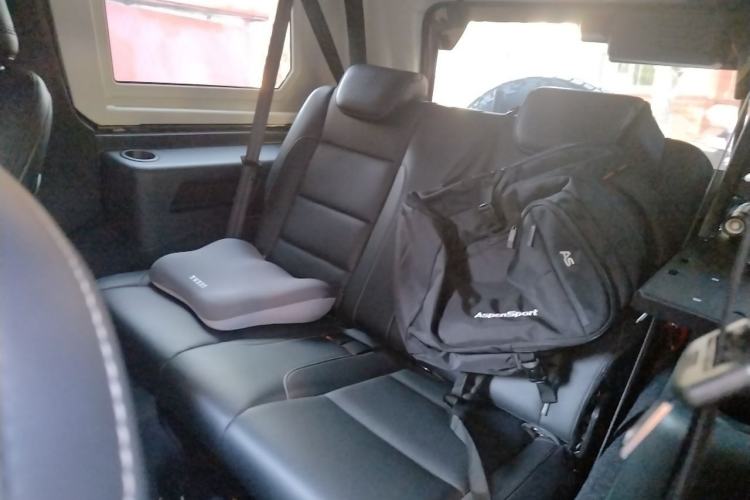 Used BAIC Off-Road BJ40 2020 2.0T Automatic Four-Wheel Drive Tribute Edition 2020 Supreme Version Left Rear Seat