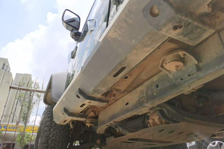 Used BAIC Off-Road BJ40 2020 2.3T Automatic Four-Wheel Drive Rainforest Expedition Edition Left Side Sill