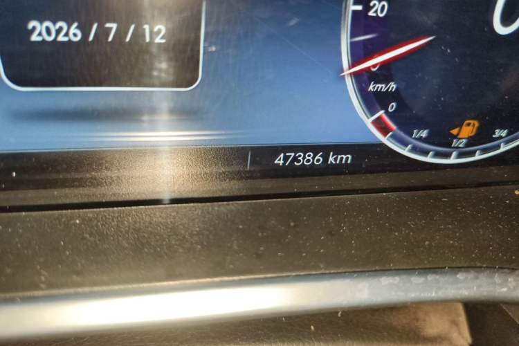 Used BAIC Off-Road BJ40 2020 2.0T Automatic Four-Wheel Drive Tribute Edition 2020 Xieke Version Odometer Close Up