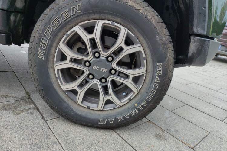 Used BAIC Off-Road BJ40 2020 2.0T Automatic Four-Wheel Drive Urban Hunter Edition Chivalrous Type Right Front Wheel Hub