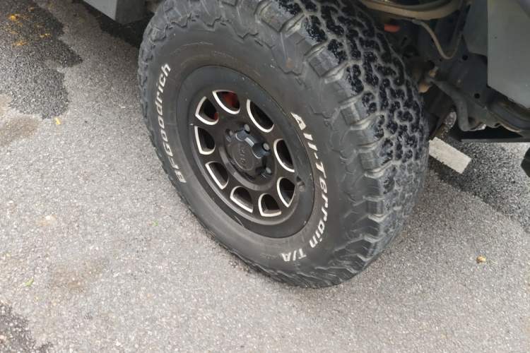 Used BAIC Off-Road BJ40 2020 2.3T Automatic Four-Wheel Drive Rainforest Expedition Edition Right Front Wheel Hub