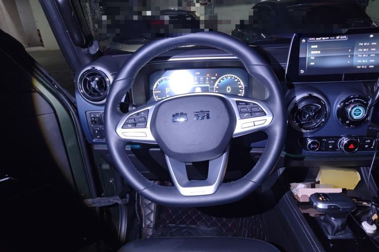 Used BAIC Off-Road BJ40 2020 2.0T Automatic Four-Wheel Drive Urban Hunter Edition Chivalrous Type Steering Wheel