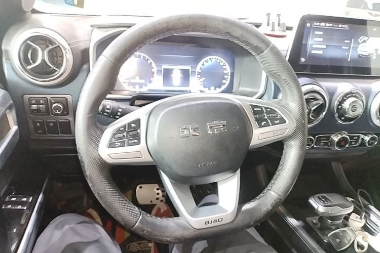 Used BAIC Off-Road BJ40 2020 2.0T Automatic Four-Wheel Drive Tribute Edition 2020 Supreme Version Steering Wheel