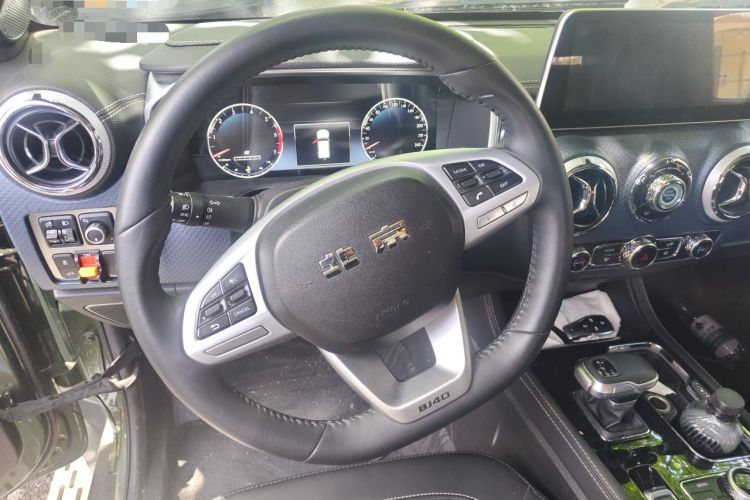 Used BAIC Off-Road BJ40 2020 2.0T Automatic Four-Wheel Drive Tribute Edition 2020 Xieke Version Steering Wheel