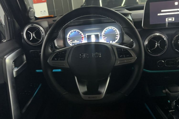 Used BAIC Off-Road BJ40 2020 2.3T Automatic Four-Wheel Drive Rainforest Expedition Edition Steering Wheel