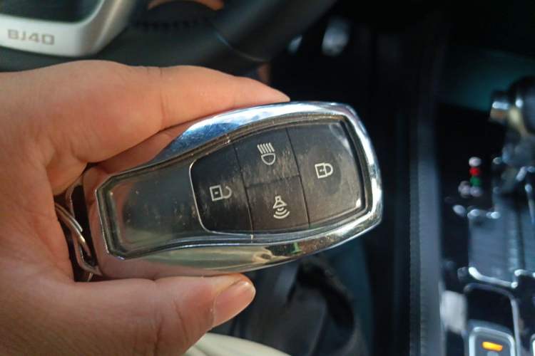Used BAIC Off-Road BJ40 2020 2.3T Automatic Four-Wheel Drive Rainforest Expedition Edition Vehicle Key