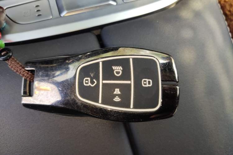 Used BAIC Off-Road BJ40 2020 2.0T Automatic Four-Wheel Drive Tribute Edition 2020 Supreme Version Vehicle Key