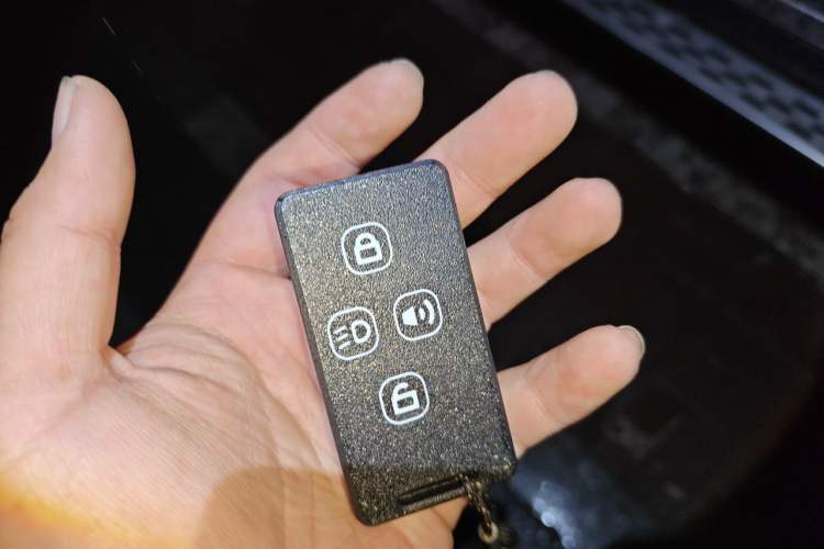 Used BAIC Off-Road BJ40 2020 2.0T Automatic Four-Wheel Drive Urban Hunter Edition Chivalrous Type Vehicle Key