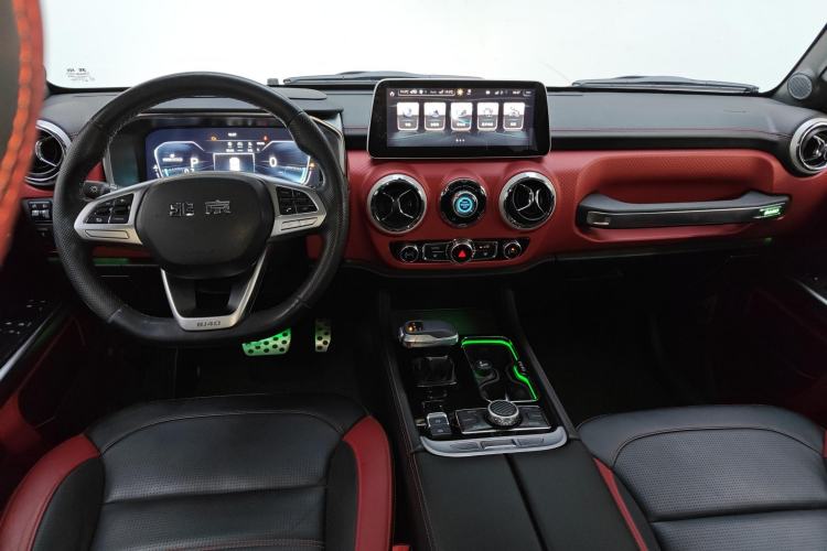 Used BAIC Off-Road BJ40 2020 2.0T Automatic Four-Wheel Drive Urban Hunter Edition Prestige Version Center Console