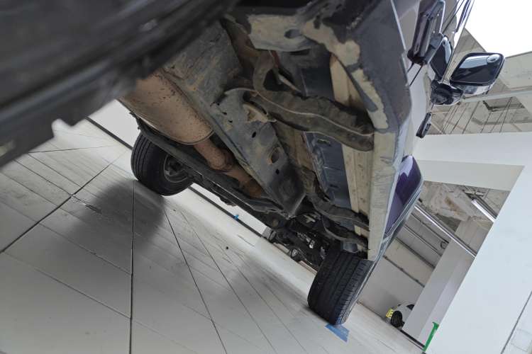 Used BAIC Off-Road BJ40 2020 2.0T Automatic Four-Wheel Drive Urban Hunter Edition Prestige Version Right Side Sill