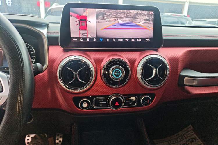 Used BAIC Off-Road BJ40 2020 2.0T Automatic Four-Wheel Drive Urban Hunter Edition Prestige Version Audio And AC Panel