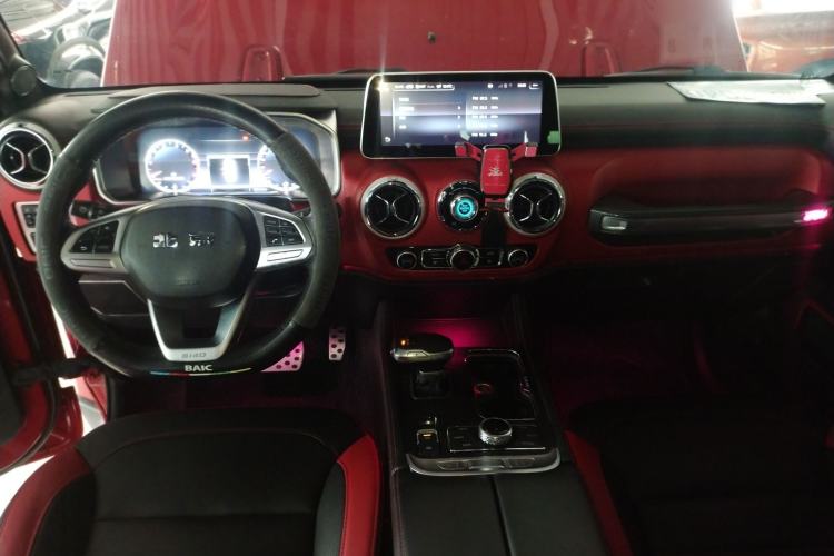 Used BAIC Off-Road BJ40 2020 2.0T Automatic Four-Wheel Drive Urban Hunter Edition Prestige Version Center Console