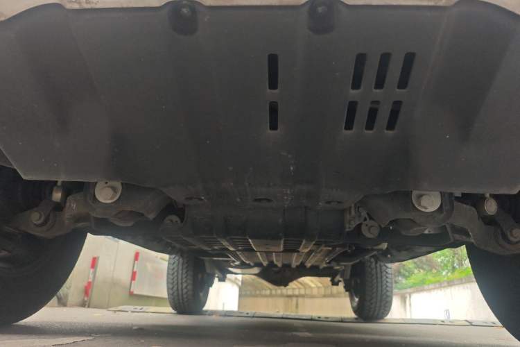 Used BAIC Off-Road BJ40 2020 2.0T Automatic Four-Wheel Drive Tribute Edition 2020 Xieke Version Chassis Front
