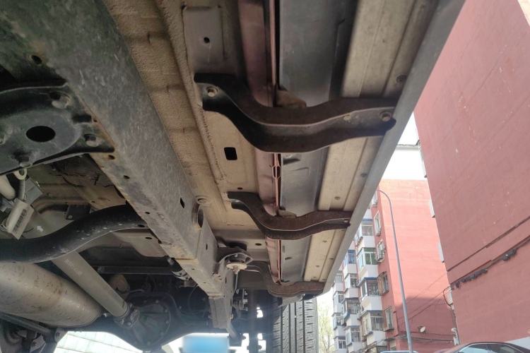 Used BAIC Off-Road BJ40 2020 2.0T Automatic Four-Wheel Drive Urban Hunter Edition Chivalrous Type Chassis Front Left