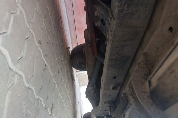 Used BAIC Off-Road BJ40 2020 2.0T Automatic Four-Wheel Drive Urban Hunter Edition Chivalrous Type Chassis Front Left