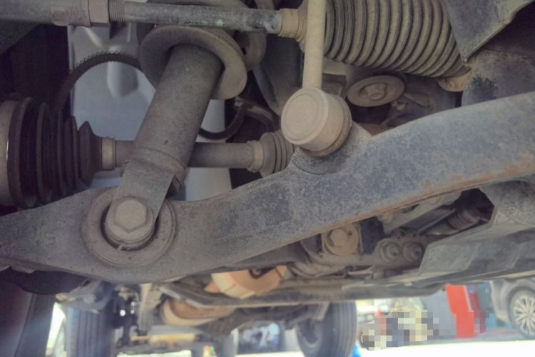Used BAIC Off-Road BJ40 2020 2.0T Automatic Four-Wheel Drive Urban Hunter Edition Chivalrous Type Chassis Front Right
