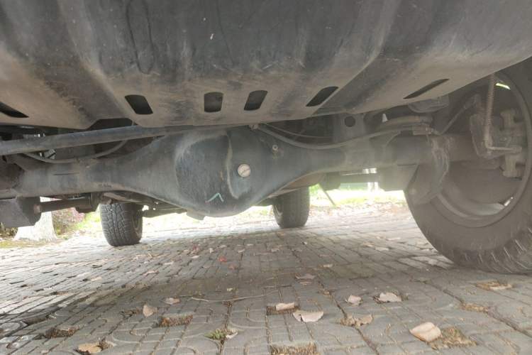 Used BAIC Off-Road BJ40 2020 2.0T Automatic Four-Wheel Drive Urban Hunter Edition Chivalrous Type Chassis Rear