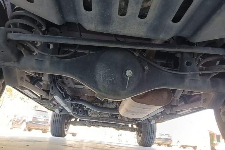 Used BAIC Off-Road BJ40 2020 2.0T Automatic Four-Wheel Drive Urban Hunter Edition Chivalrous Type Chassis Rear