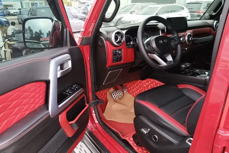 Used BAIC Off-Road BJ40 2020 2.0T Automatic Four-Wheel Drive Urban Hunter Edition Chivalrous Type Driver Seat