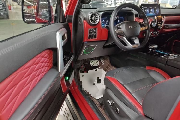 Used BAIC Off-Road BJ40 2020 2.0T Automatic Four-Wheel Drive Tribute Edition 2020 Xieke Version Driver Seat