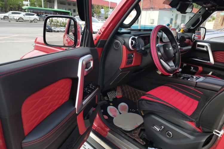 Used BAIC Off-Road BJ40 2020 2.0T Automatic Four-Wheel Drive Urban Hunter Edition Chivalrous Type Driver Seat