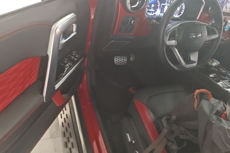 Used BAIC Off-Road BJ40 2020 2.0T Automatic Four-Wheel Drive Urban Hunter Edition Chivalrous Type Driver Seat