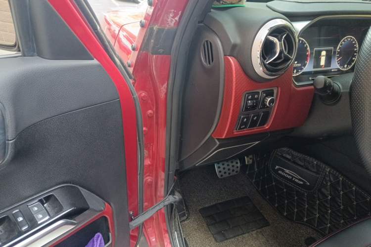 Used BAIC Off-Road BJ40 2020 2.0T Automatic Four-Wheel Drive Urban Hunter Edition Prestige Version Driver Seat