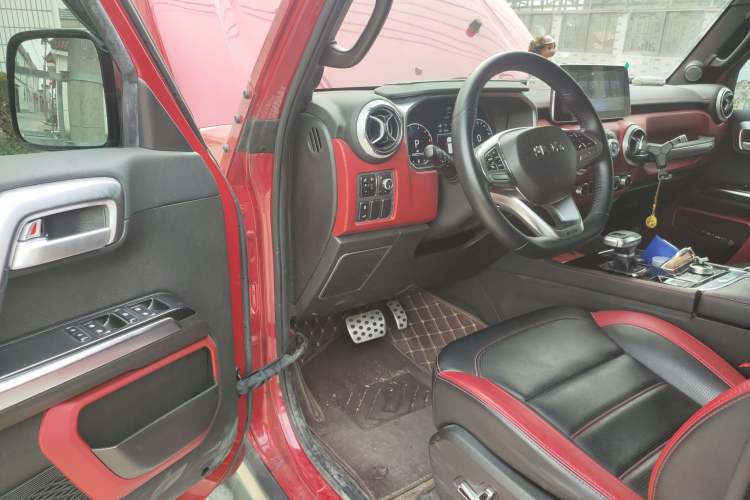 Used BAIC Off-Road BJ40 2020 2.0T Automatic Four-Wheel Drive Urban Hunter Edition Chivalrous Type Driver Seat