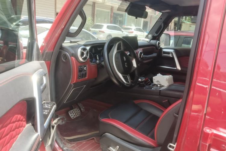 Used BAIC Off-Road BJ40 2020 2.0T Automatic Four-Wheel Drive Urban Hunter Edition Chivalrous Type Driver Seat
