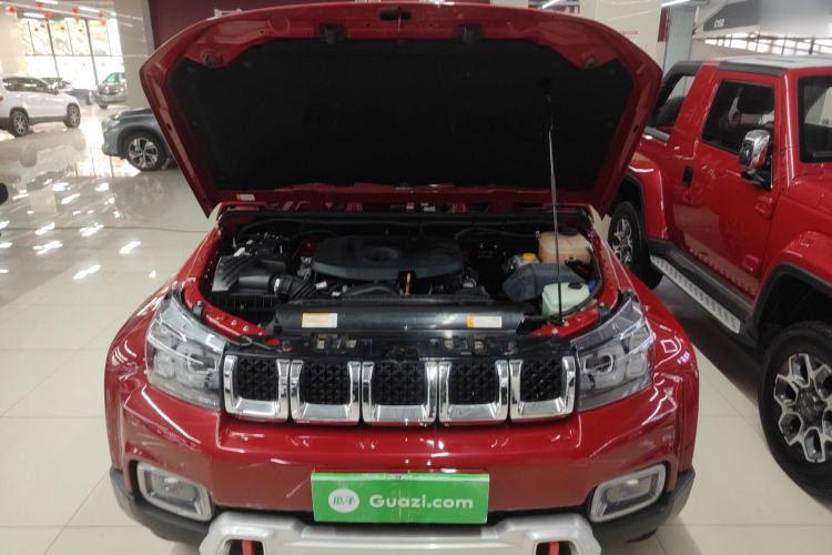 Used BAIC Off-Road BJ40 2020 2.0T Automatic Four-Wheel Drive Urban Hunter Edition Chivalrous Type Engine Bay