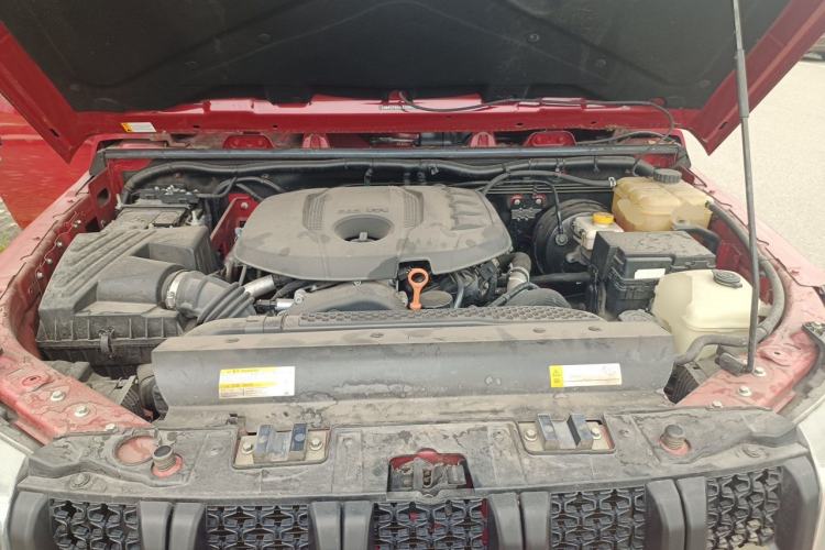 Used BAIC Off-Road BJ40 2020 2.0T Automatic Two-Wheel Drive Urban Hunter Edition Chivalrous Type Engine Bay