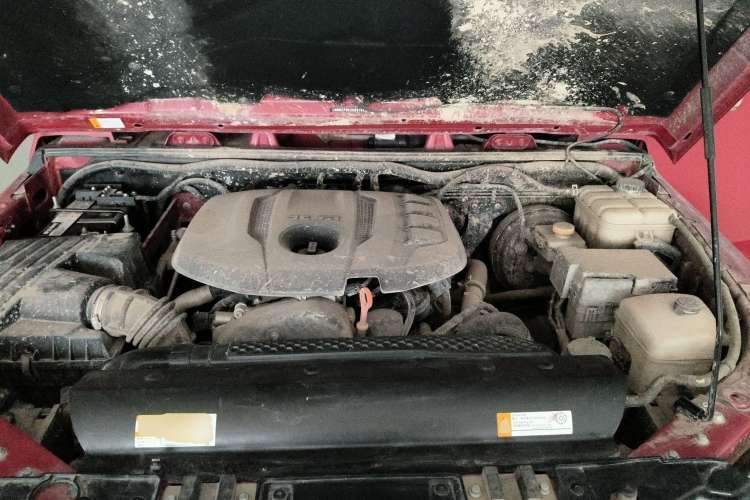 Used BAIC Off-Road BJ40 2020 2.0T Automatic Four-Wheel Drive Urban Hunter Edition Chivalrous Type Engine Bay