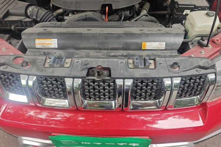 Used BAIC Off-Road BJ40 2020 2.0T Automatic Four-Wheel Drive Tribute Edition 2020 Xieke Version Engine Bay