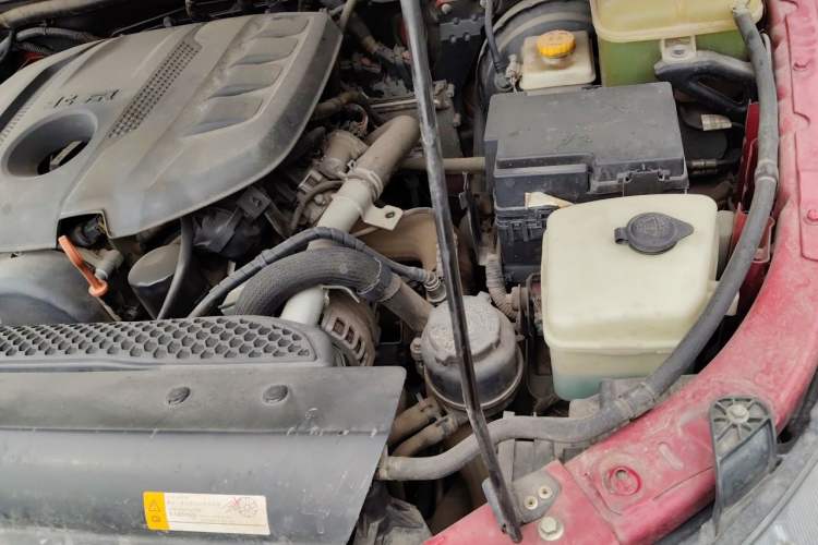 Used BAIC Off-Road BJ40 2020 2.0T Automatic Four-Wheel Drive Urban Hunter Edition Prestige Version Engine Bay Left