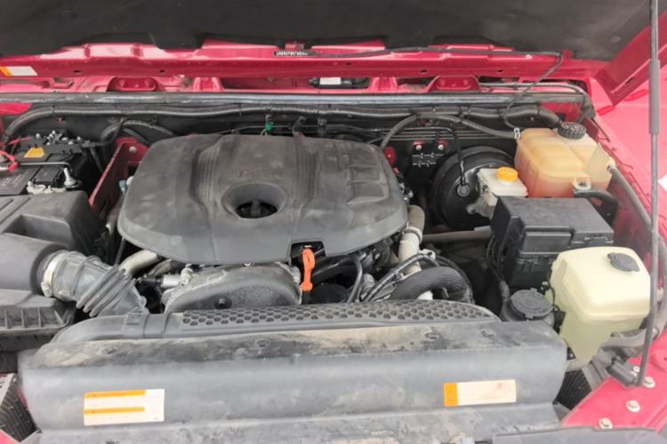 Used BAIC Off-Road BJ40 2020 2.0T Automatic Four-Wheel Drive Urban Hunter Edition Chivalrous Type Engine Bay