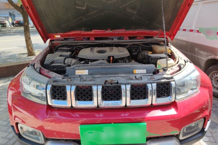 Used BAIC Off-Road BJ40 2020 2.0T Automatic Four-Wheel Drive Urban Hunter Edition Chivalrous Type Engine Bay
