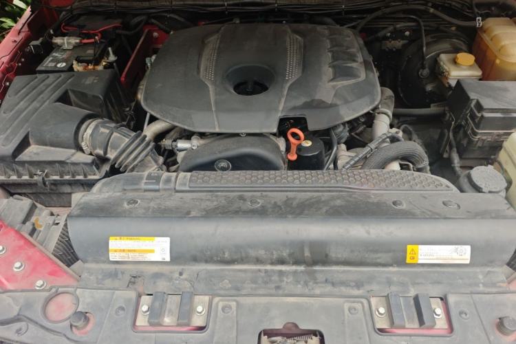 Used BAIC Off-Road BJ40 2020 2.0T Automatic Four-Wheel Drive Tribute Edition 2020 Xieke Version Engine Bay