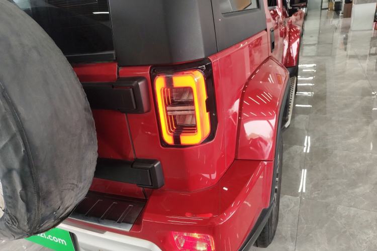 Used BAIC Off-Road BJ40 2020 2.0T Automatic Two-Wheel Drive Urban Hunter Edition Chivalrous Type Exterior 3