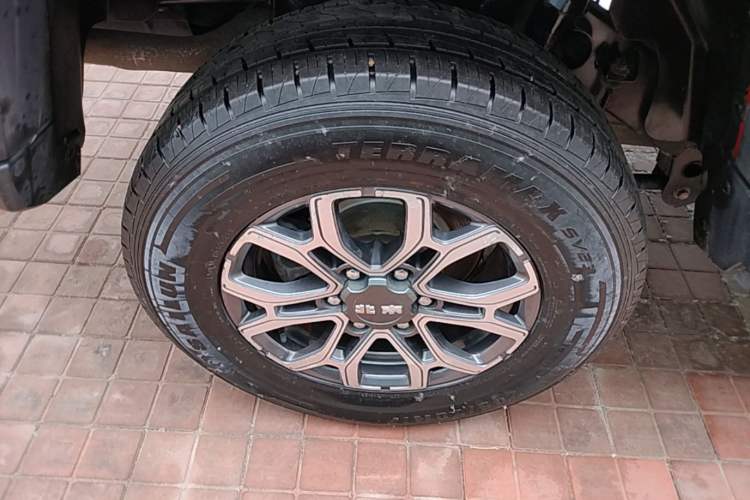 Used BAIC Off-Road BJ40 2020 2.0T Automatic Four-Wheel Drive Urban Hunter Edition Chivalrous Type Exterior 5