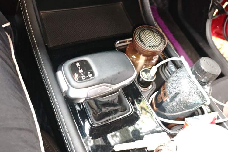 Used BAIC Off-Road BJ40 2020 2.0T Automatic Two-Wheel Drive Urban Hunter Edition Pioneer Version Gear Lever