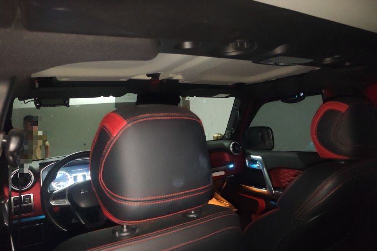 Used BAIC Off-Road BJ40 2020 2.0T Automatic Four-Wheel Drive Urban Hunter Edition Prestige Version Headliner
