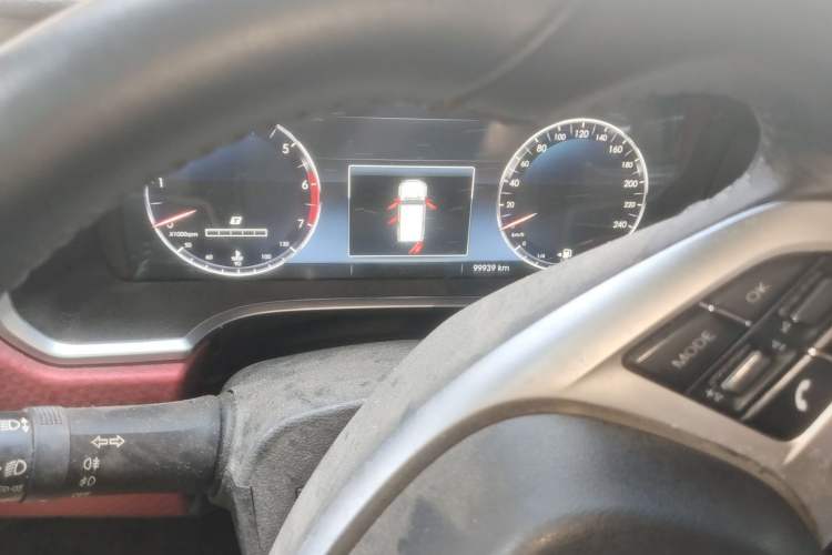 Used BAIC Off-Road BJ40 2020 2.0T Automatic Four-Wheel Drive Urban Hunter Edition Chivalrous Type Instrument Cluster