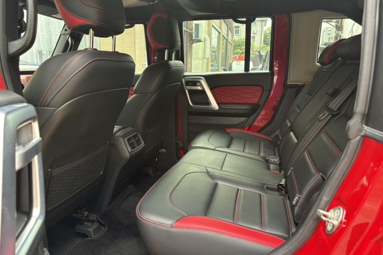 Used BAIC Off-Road BJ40 2020 2.0T Automatic Four-Wheel Drive Urban Hunter Edition Chivalrous Type Interior 1
