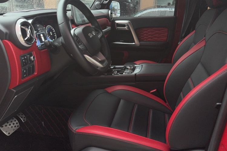 Used BAIC Off-Road BJ40 2020 2.0T Automatic Four-Wheel Drive Urban Hunter Edition Chivalrous Type Interior 1