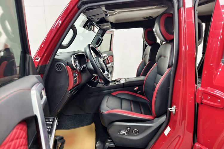 Used BAIC Off-Road BJ40 2020 2.0T Automatic Four-Wheel Drive Urban Hunter Edition Chivalrous Type Interior 7