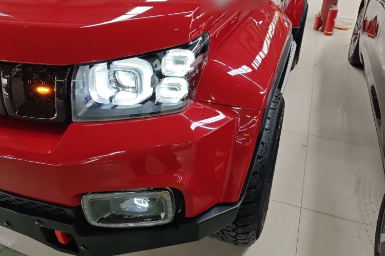 Used BAIC Off-Road BJ40 2020 2.0T Automatic Four-Wheel Drive Tribute Edition 2020 Xieke Version Left Front Headlight