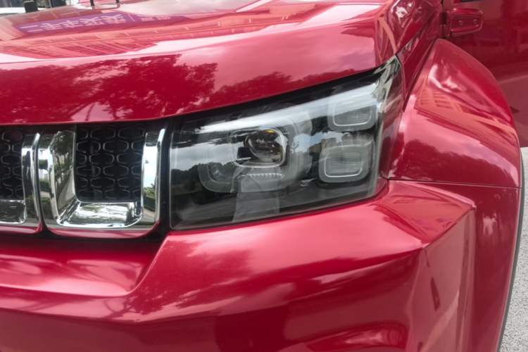 Used BAIC Off-Road BJ40 2020 2.0T Automatic Four-Wheel Drive Urban Hunter Edition Chivalrous Type Left Front Headlight