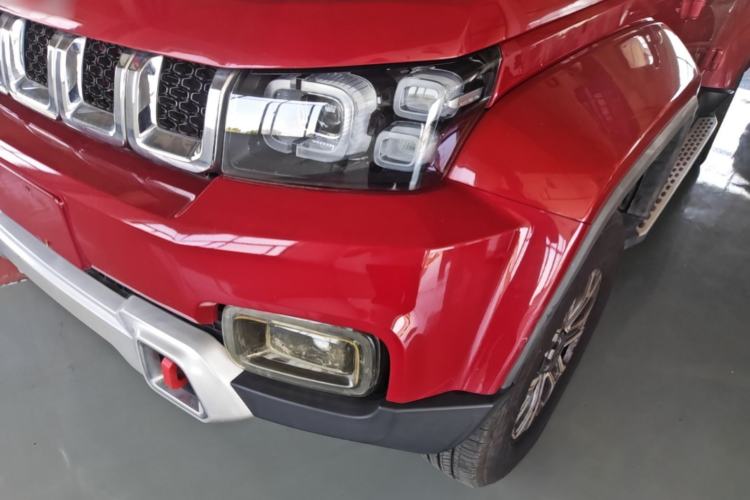 Used BAIC Off-Road BJ40 2020 2.0T Automatic Two-Wheel Drive Urban Hunter Edition Chivalrous Type Left Front Headlight