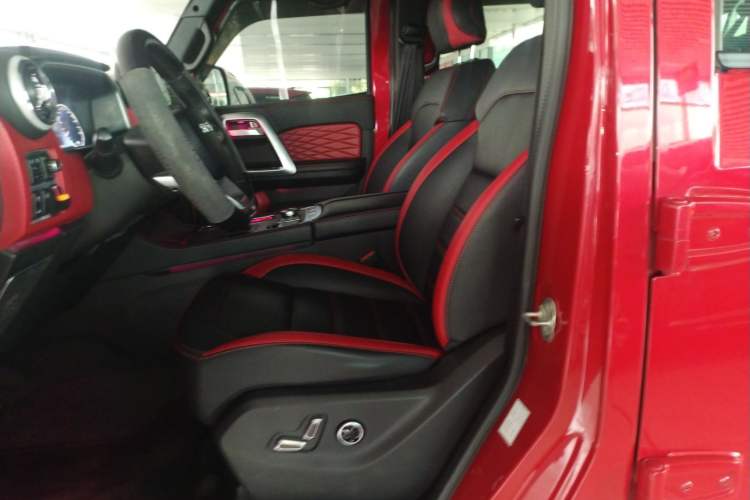 Used BAIC Off-Road BJ40 2020 2.0T Automatic Four-Wheel Drive Urban Hunter Edition Prestige Version Left Front Seat