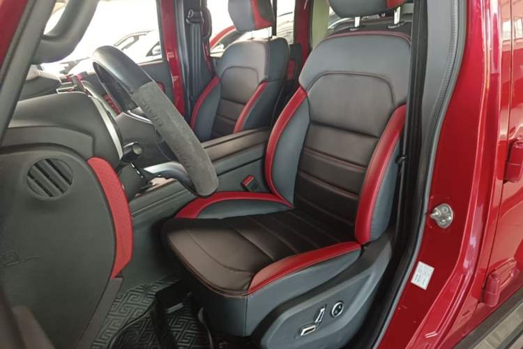 Used BAIC Off-Road BJ40 2020 2.0T Automatic Four-Wheel Drive Urban Hunter Edition Prestige Version Left Front Seat